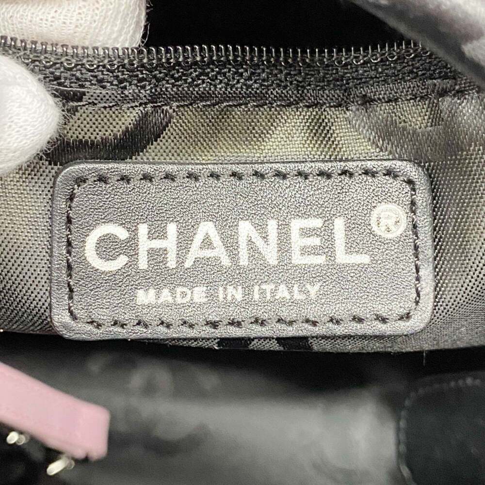 CHANEL Black Lambskin Leather Tote Bag - Picture 5 of 10